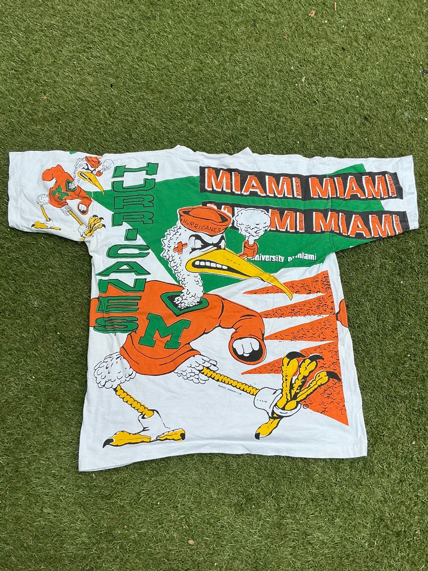 90s Sebastian Graffiti AOP Tee - L