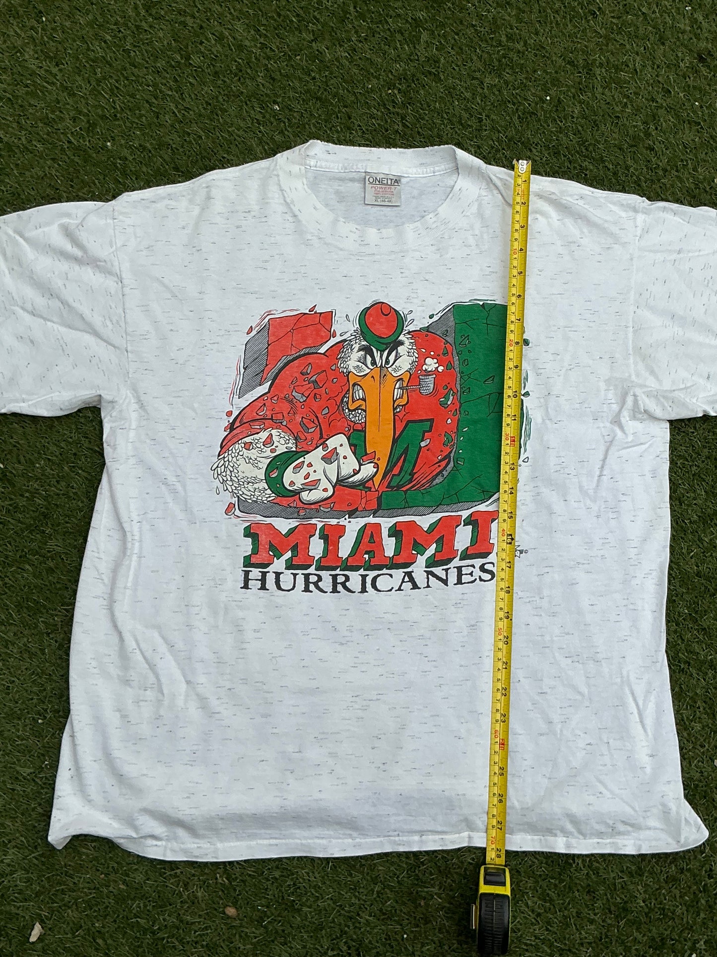 Run Through A Brick U Tee - L