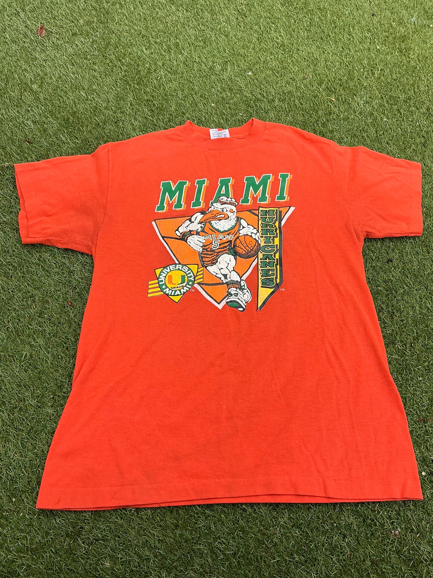 Dribbling Ibis Basketball Tee - L