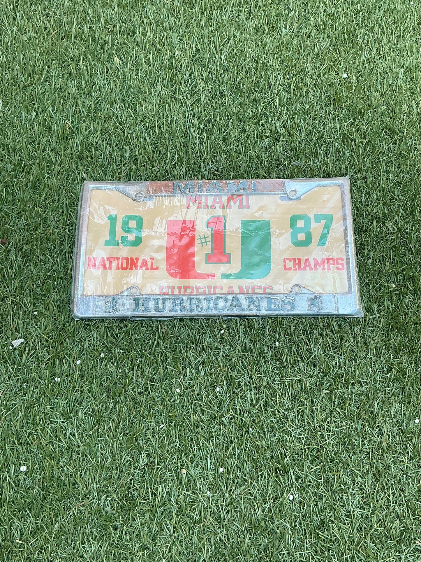 Vanity Plate - 1987 Champs w/Holder