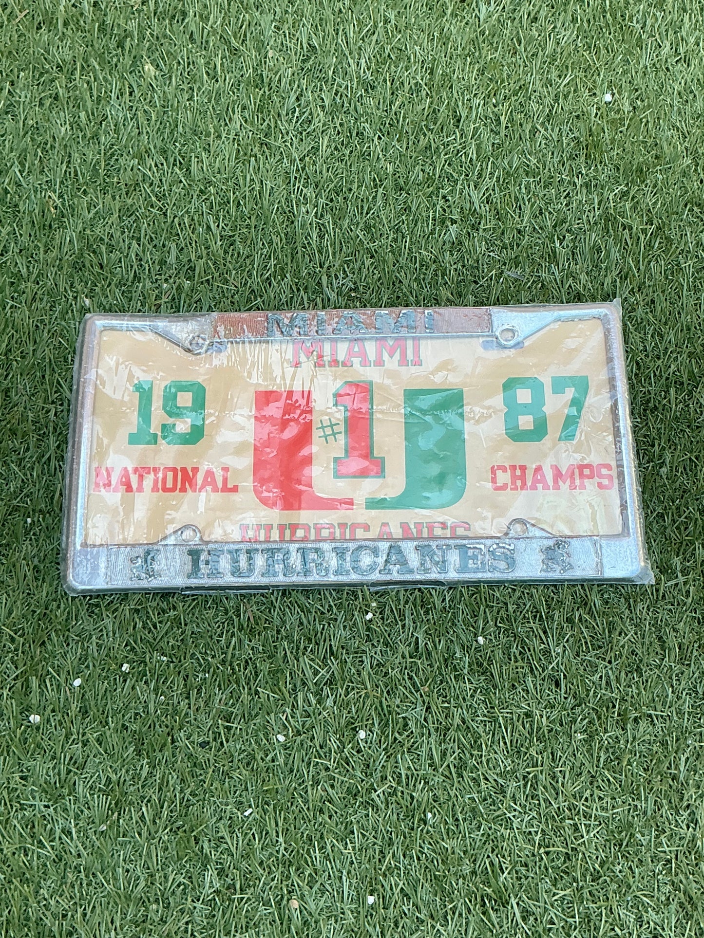 Vanity Plate - 1987 Champs w/Holder